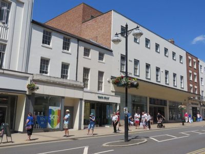 Property Image for 66 The Parade, Leamington Spa, Leamington Spa, Warwickshire, CV32 4DB