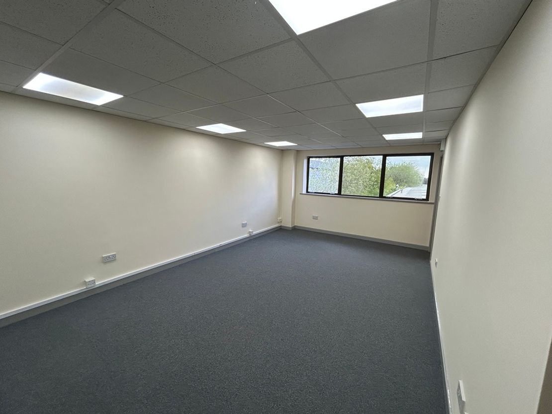 Unit 7B Silver Birches Business Park, Aston Road, Bromsgrove, Worcestershire, B60 3EU