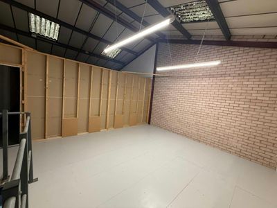Property Image for Unit 3, Block 3, Riverside Trading Estate, Northwich, CW8 1BE