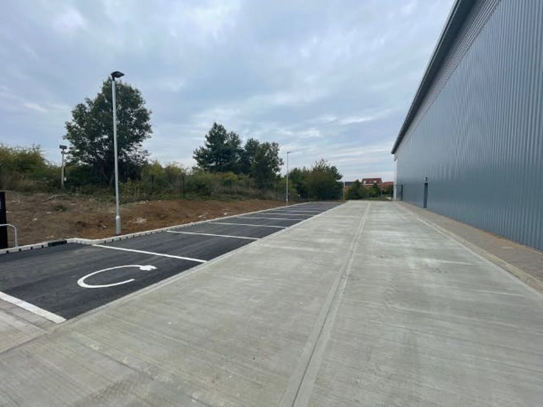 Unit E A41 Connect, Portland House, Westfield Road, Pitstone, LU7 9GU