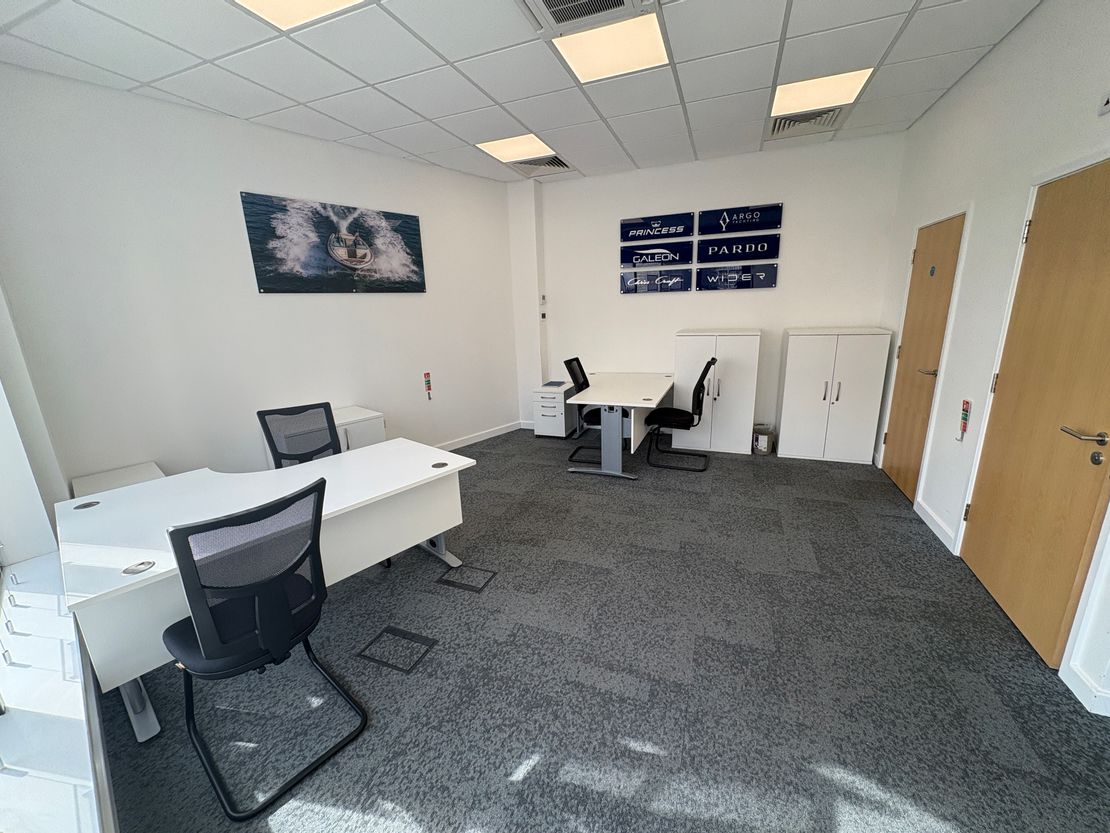 Unit 1, Alexandra Wharf, 1 Maritime Walk, Ocean Village, Southampton, Hampshire, SO14 3QR