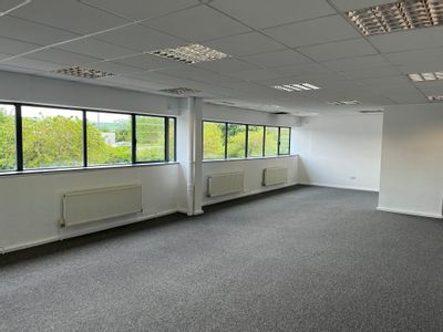 Property Image for 34 Heathfield, Stacey Bushes, Milton Keynes, Buckinghamshire, MK12 6HR