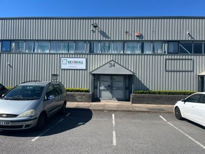 Property Image for 34 Heathfield, Stacey Bushes, Milton Keynes, Buckinghamshire, MK12 6HR