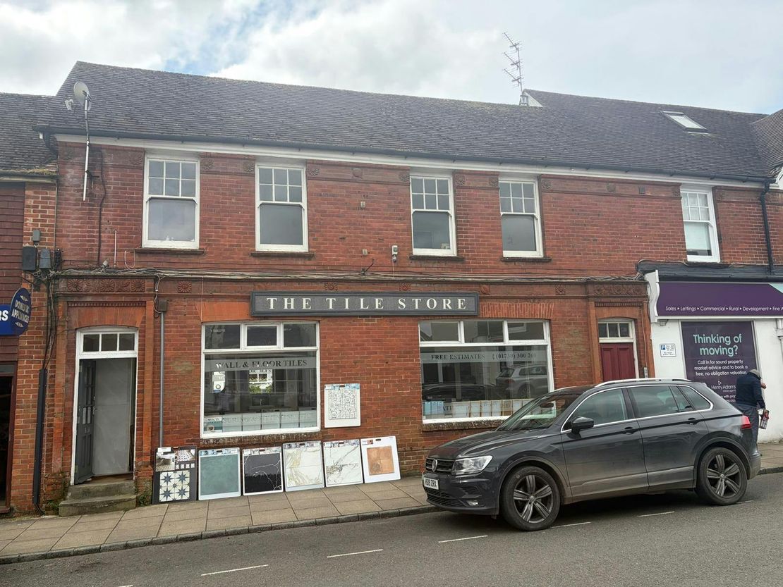 22 Lavant Street, Petersfield, GU32 3EW