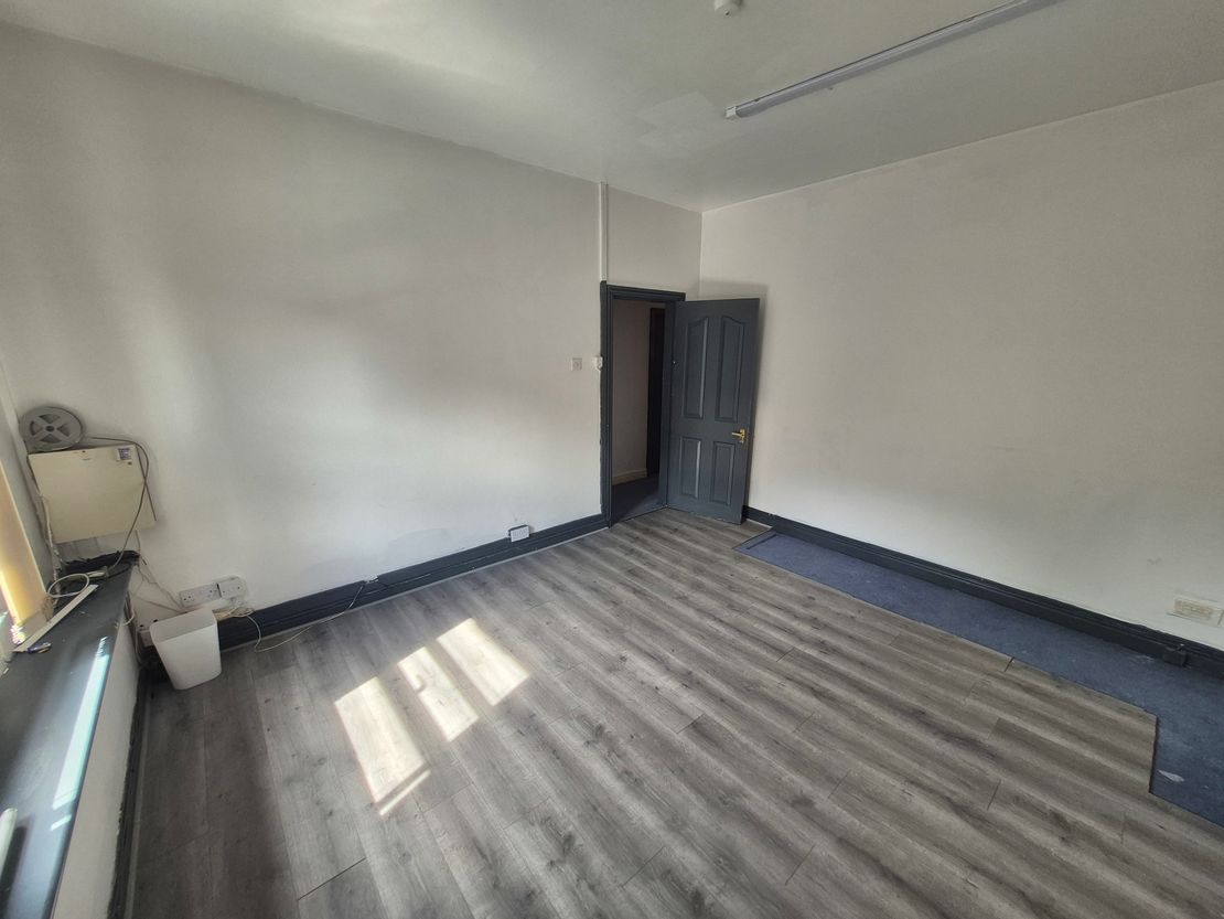 87 Market Street, Hyde, Tameside, SK14 1HL