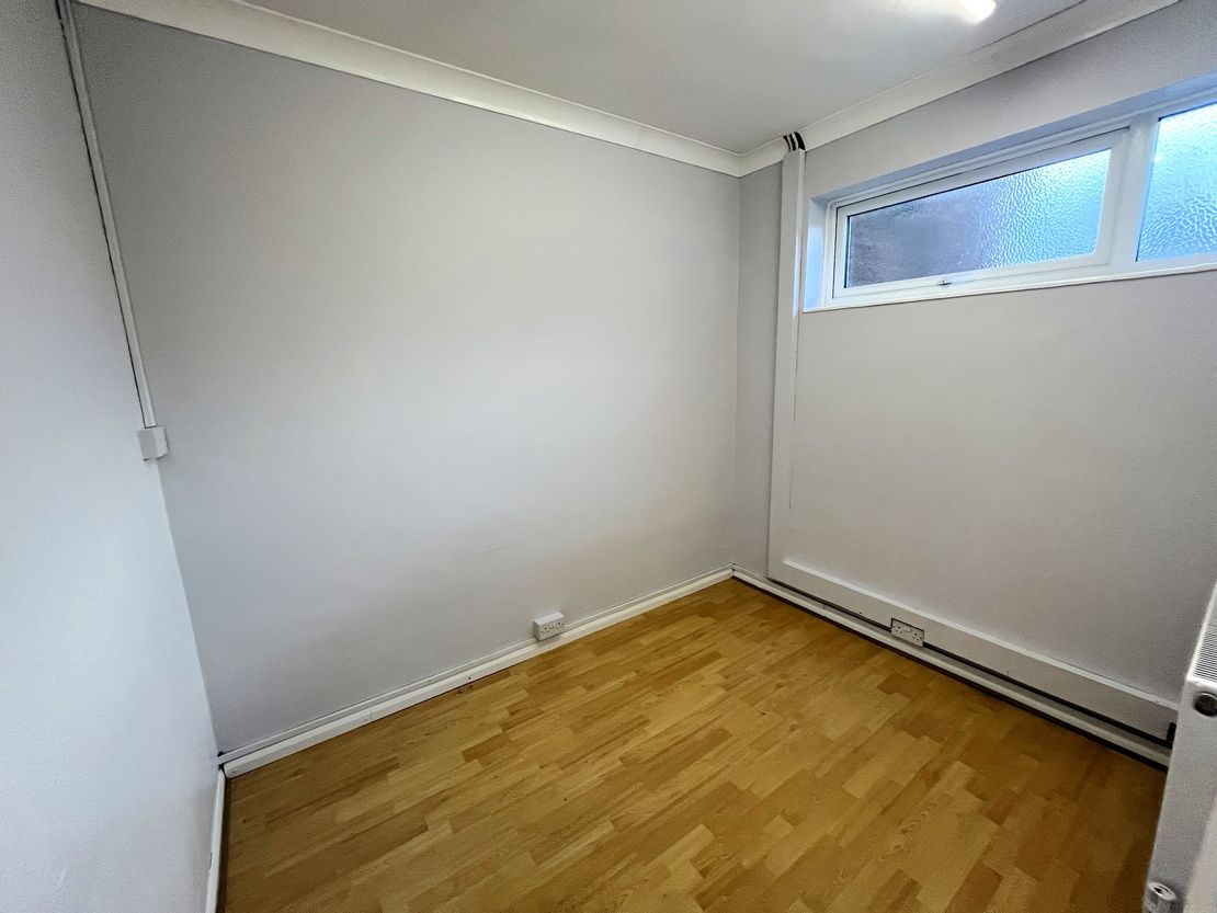 14 Monks Mead, Bicknacre, Chelmsford, Essex, CM3 4EU