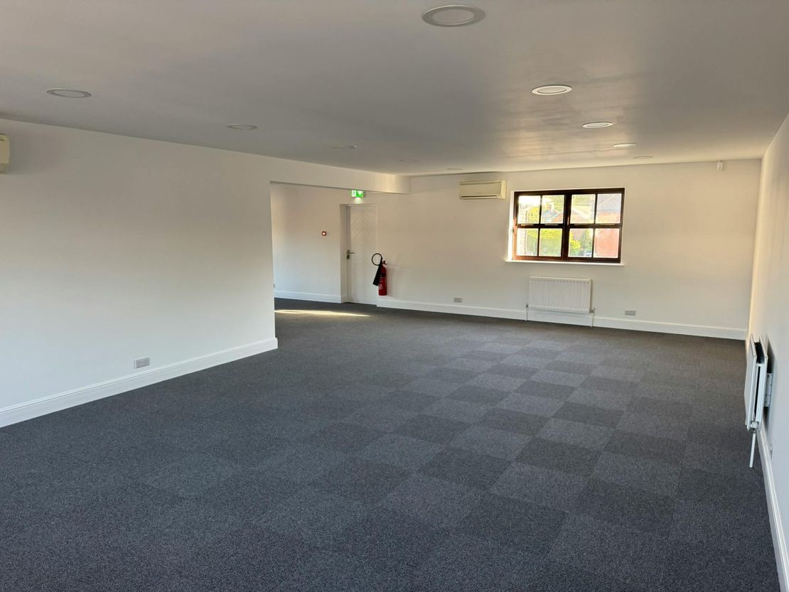 First Floor Office, 14 St. Johns Road, Woking, GU21 7SE