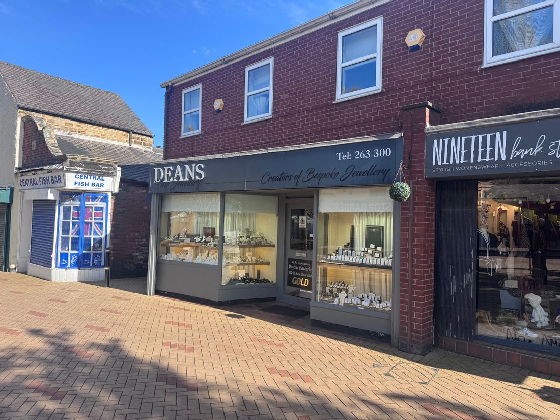 17 Bank Street, Ossett, West Yorkshire, WF5 8PS