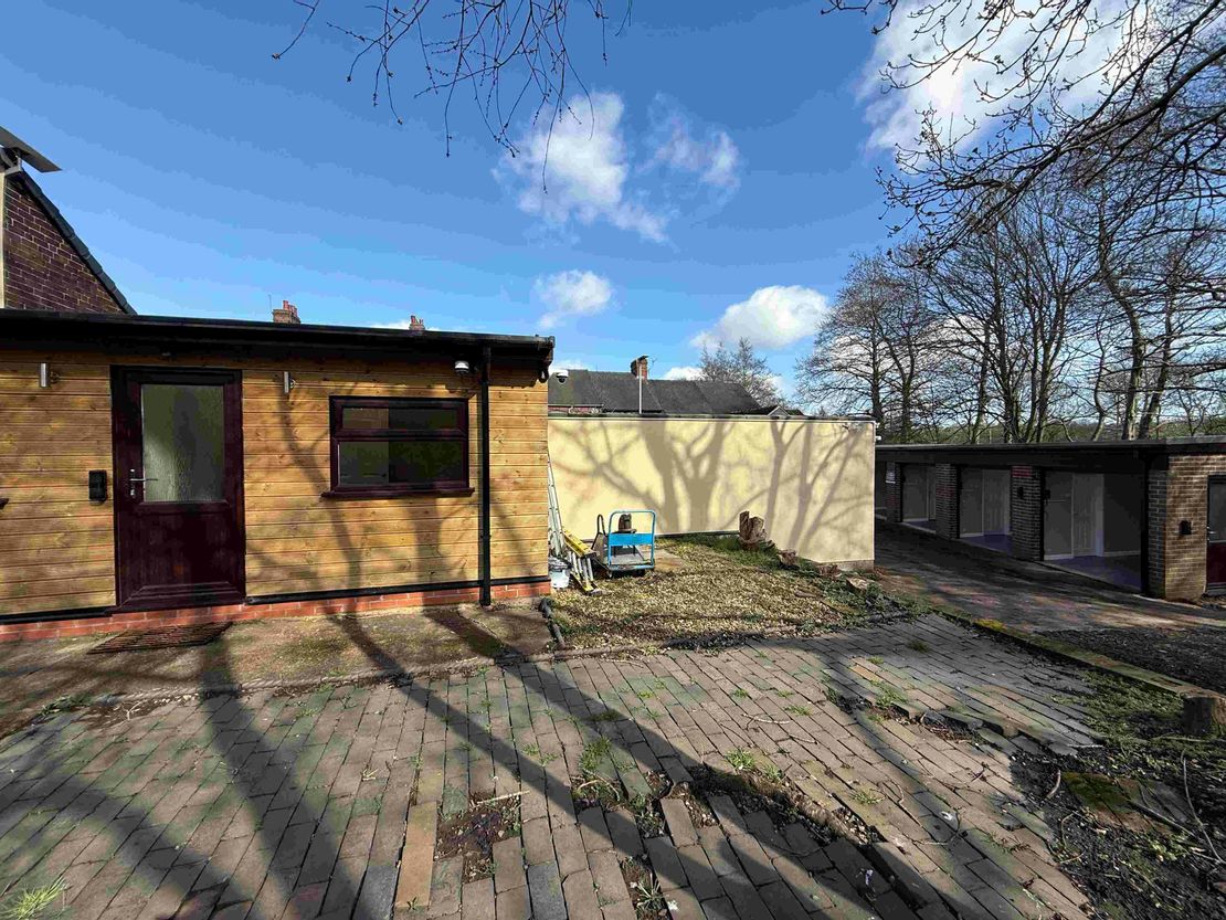 28 Stanley Street, Tunstall, ST6 6BW