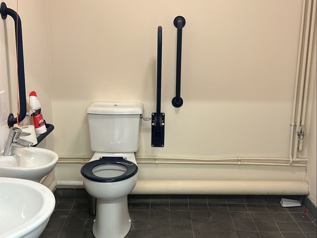 Unit 200B Ashchurch Business Centre, Alexandra Way, Ashchurch, Tewkesbury, Gloucestershire, GL20 8TD