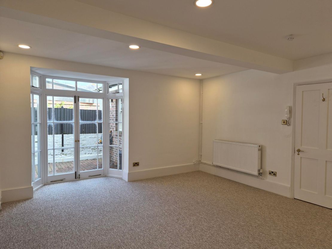 22 Mount Ephraim Road, Tunbridge Wells, Kent, TN1 1ED