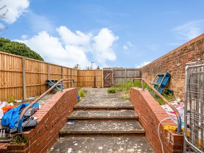 Property Image for High Street, Alcester B49 5AF