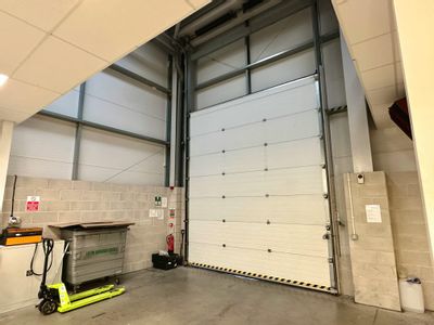 Property Image for Unit 7 Premier Business Park, Dencora Way, Luton, LU3 3HP