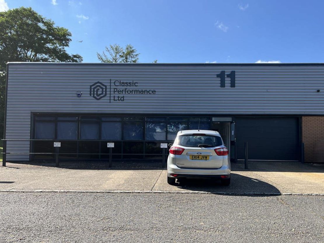 Unit 11, Peverel Drive, Granby Industrial Estate, Milton Keynes, MK1 1NL