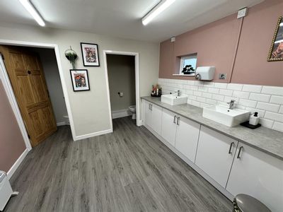 Property Image for Neath Road, Plasmarl, Swansea