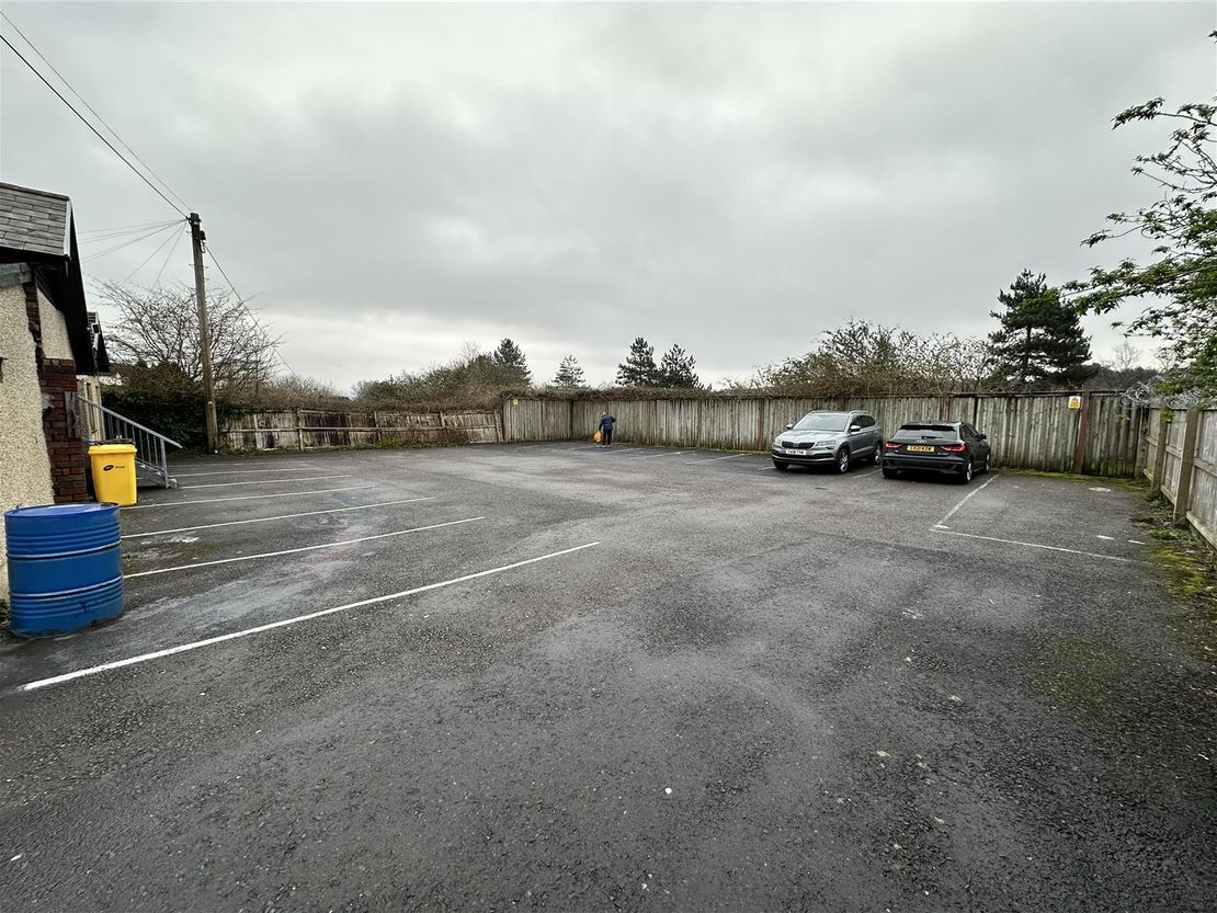 Neath Road, Plasmarl, Swansea