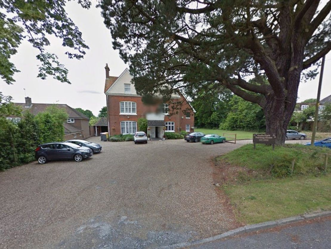 39-41 Goffs Park Road, Crawley, RH11 8AX