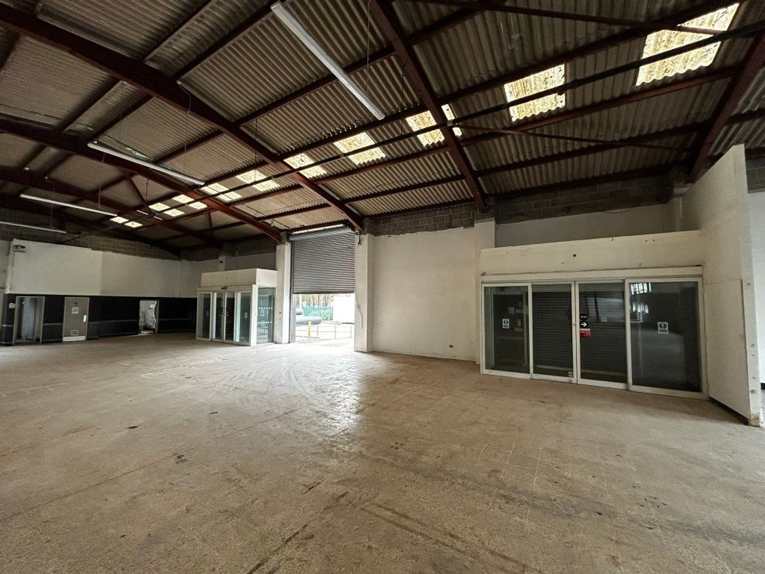 Former Co-Operative Premises, Lodge Trading Estate, Station Road, Broadclyst, Exeter, Devon, EX5 3BS