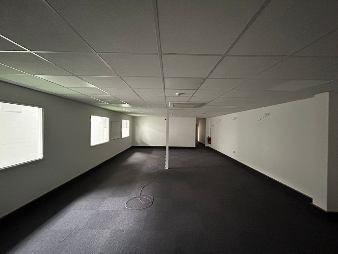 Unit 4, Heron Units, Heron Road, Sowton, Exeter, South West, EX2 7LL