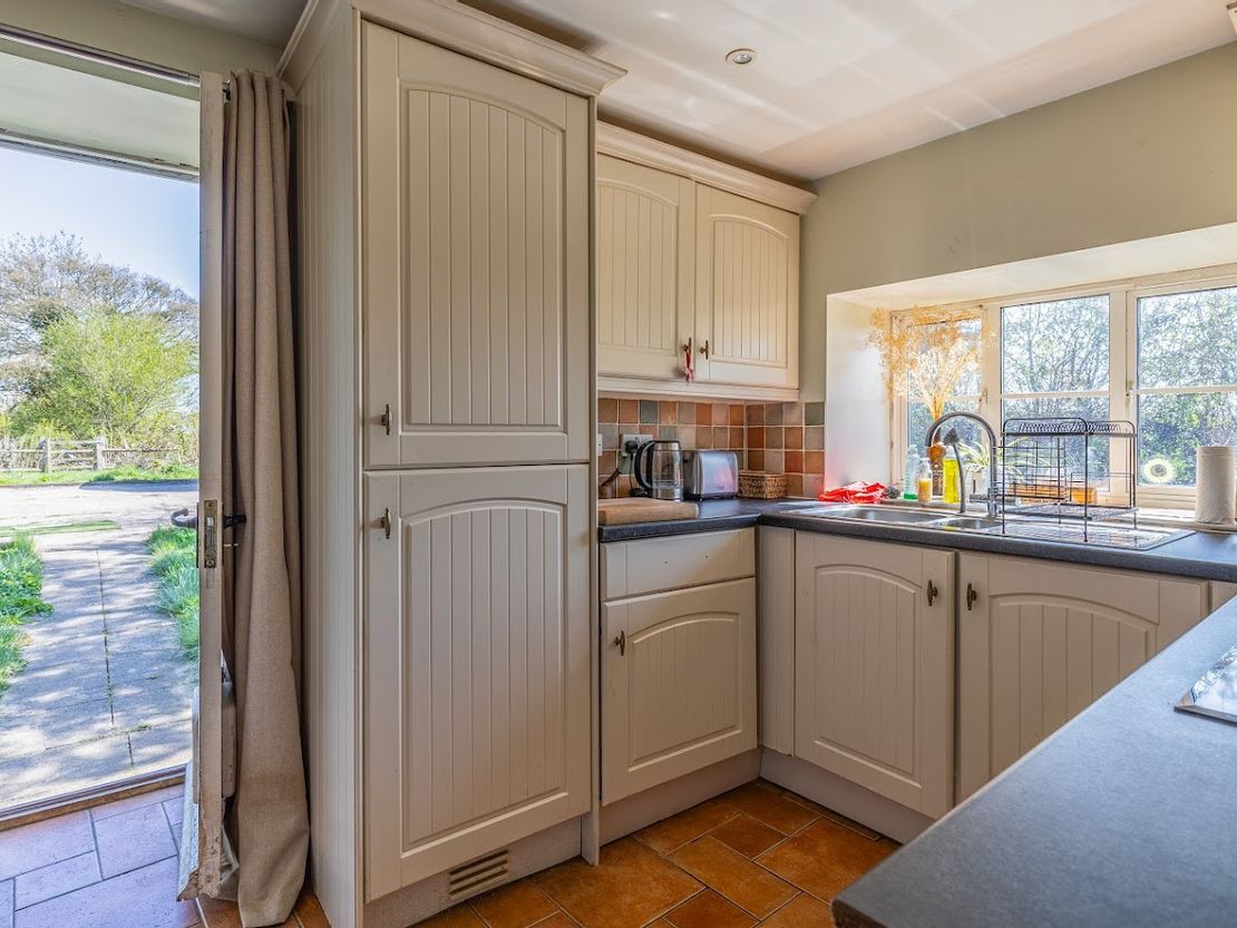 Honey Lane Cottage, Honey Lane, Norton, Wiltshire, SN16 0JP