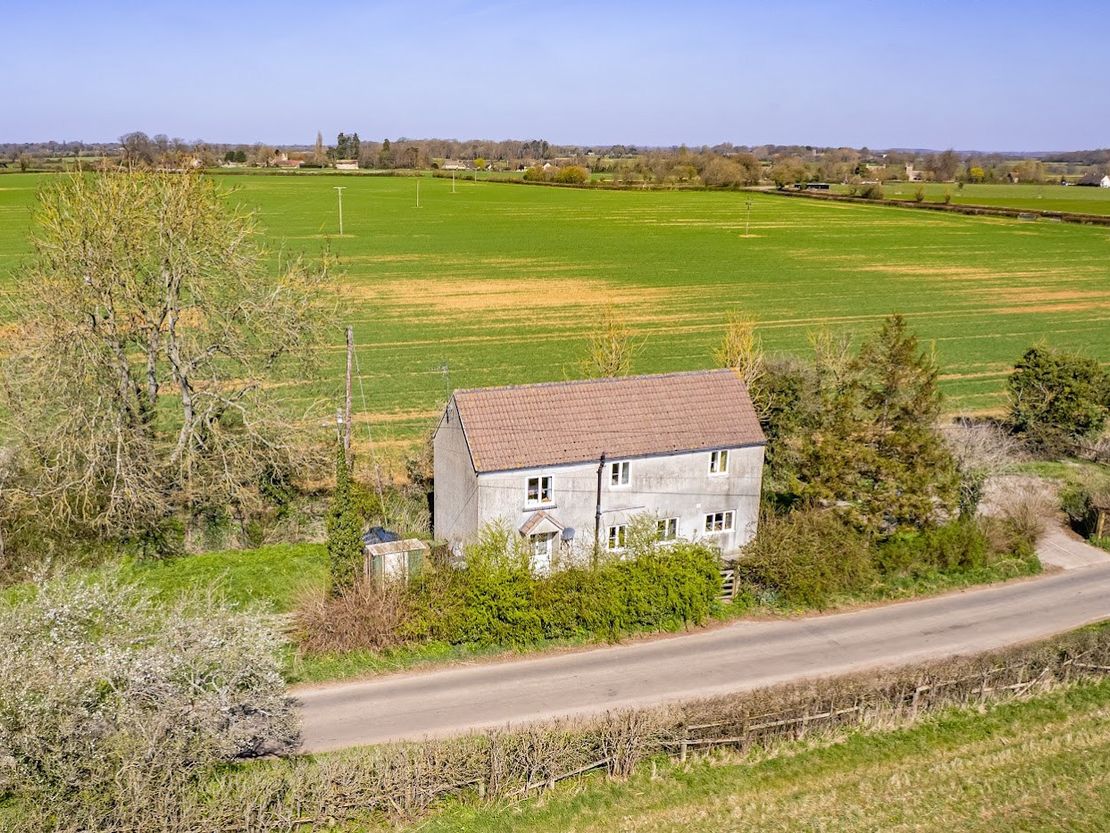 Honey Lane Cottage, Honey Lane, Norton, Wiltshire, SN16 0JP