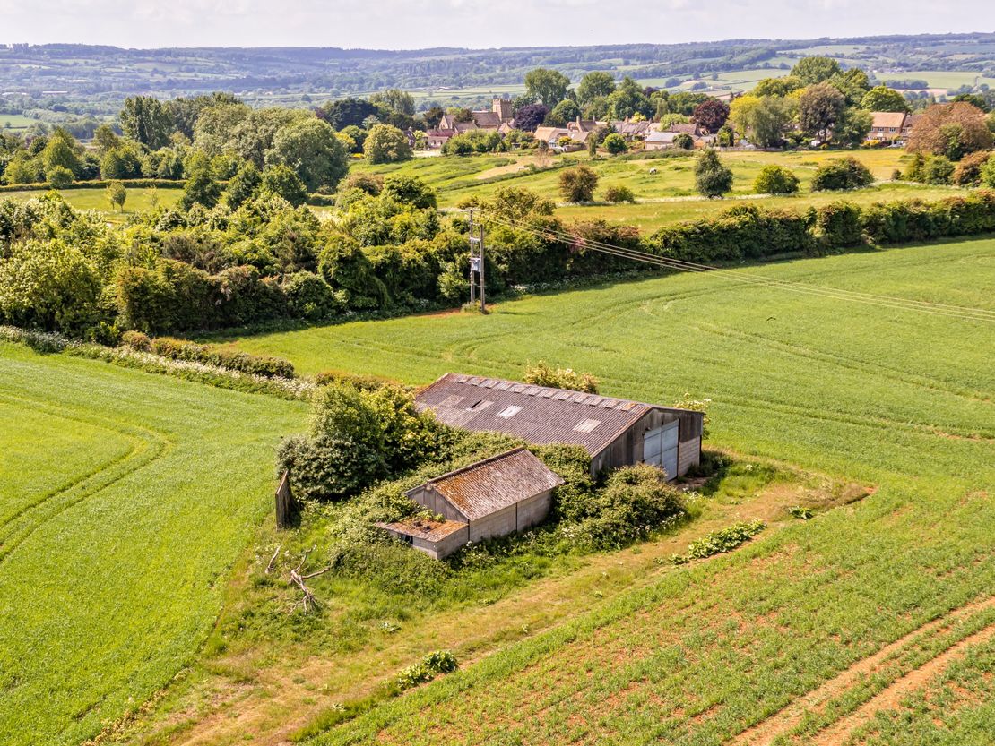 Lot 1: Oakham Farm, Nashs Lane, Ebrington, Gloucestershire, GL55 6NN