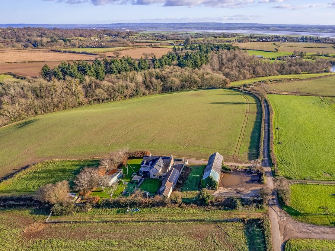 Barn At Pipers Meadow, Alvington, Lydney, Gloucestershire, GL15 6AG