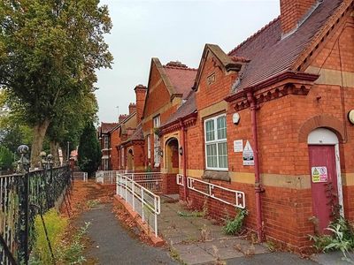 Property Image for Former Freeway Building, Park Avenue, Nuneaton, West Midlands, CV11 4PQ