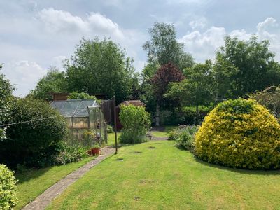 Property Image for 5 The Vineys, Sandhurst Lane, Sandhurst, Gloucester, GL2 9NX