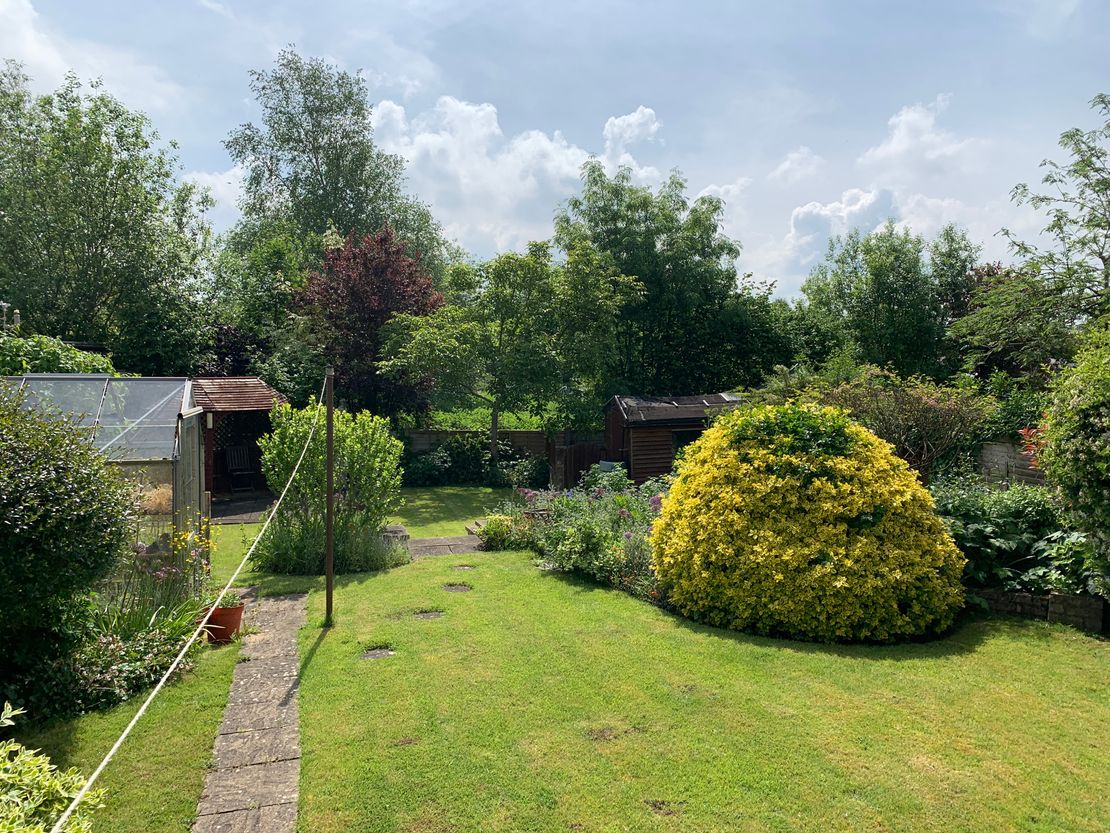 5 The Vineys, Sandhurst Lane, Sandhurst, Gloucester, GL2 9NX