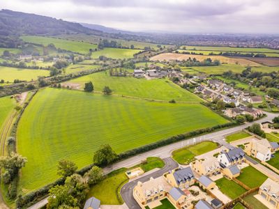 Property Image for Trumans Farm, Gotherington, Manor Lane, Gotherington, Cheltenham, South West, GL52 9QX