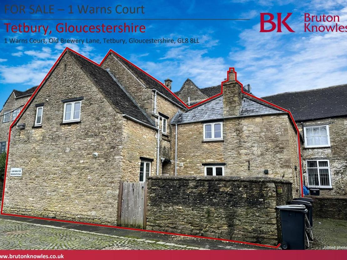 1 Warns Court, Old Brewery Lane, Tetbury, Gloucestershire, GL8 8LL