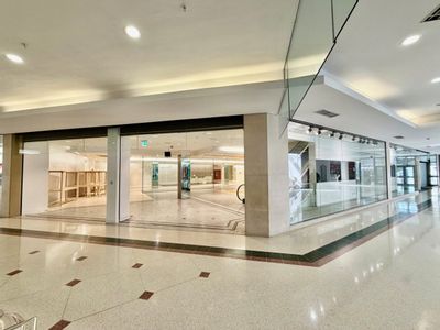 Property Image for Unit 205-207 The Potteries Centre, Quadrant Road, Stoke-on-Trent, Staffordshire, ST1 1RZ