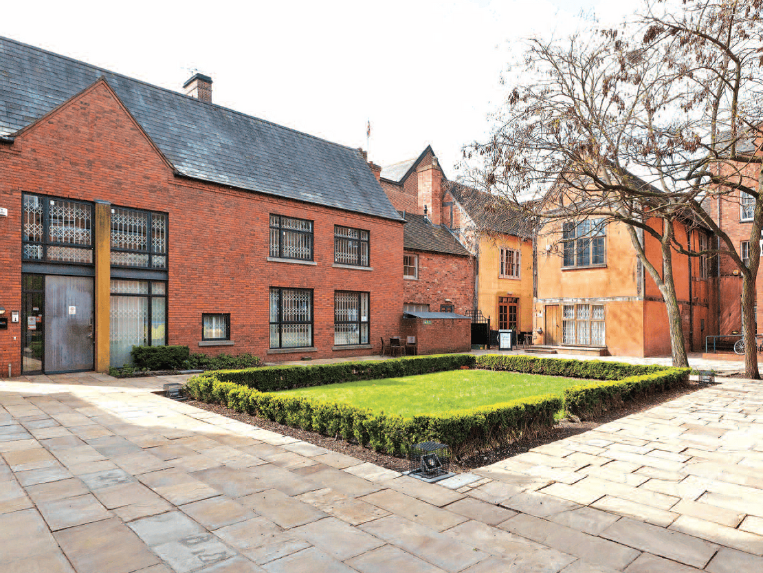 3 Castle Yard, Hay Lane, Coventry, CV1 5RF