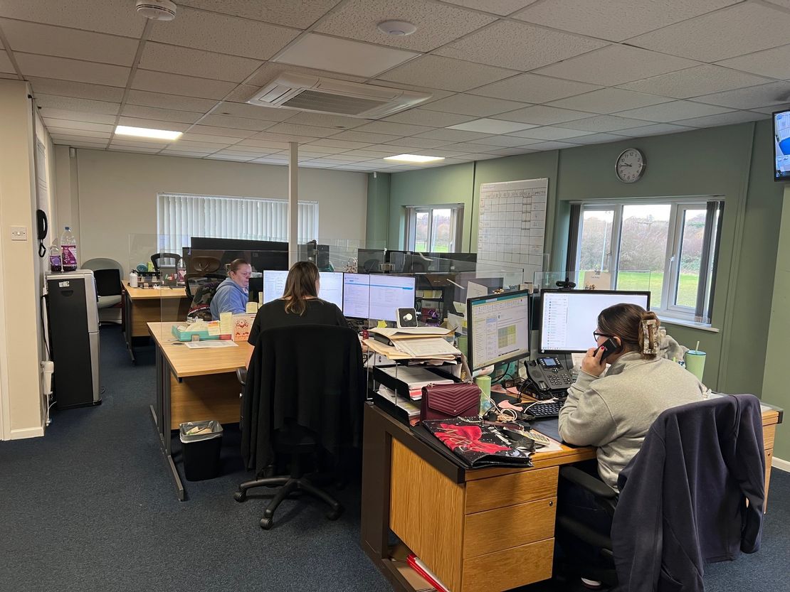 Unit 19 Ptarmigan Place, Attleborough Fields Industrial Estate, Nuneaton, Warwickshire, CV11 6RX