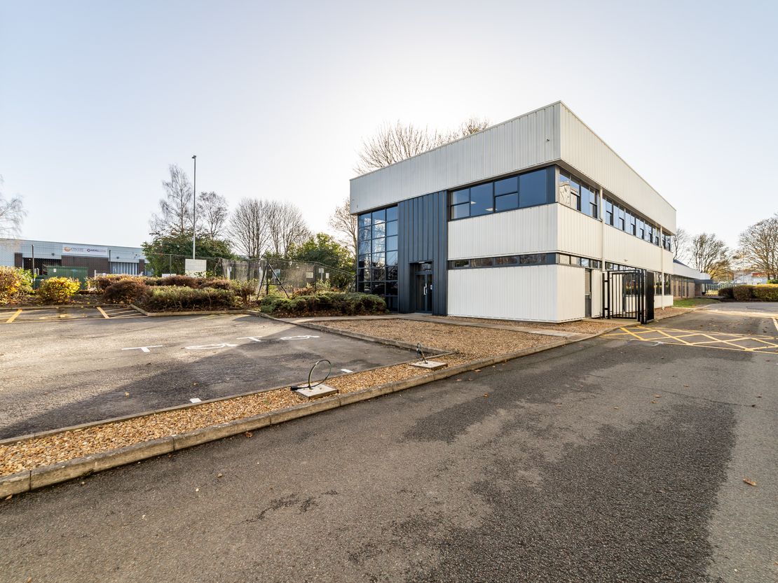 B8 Brackmills, Salthouse Road, Brackmills, Northampton, NN4 7BD
