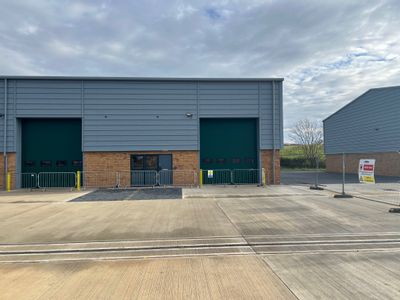 Property Image for Unit 3 Manor Farm, Barby Lane, Barby, Rugby, Warwickshire, CV23 8TD
