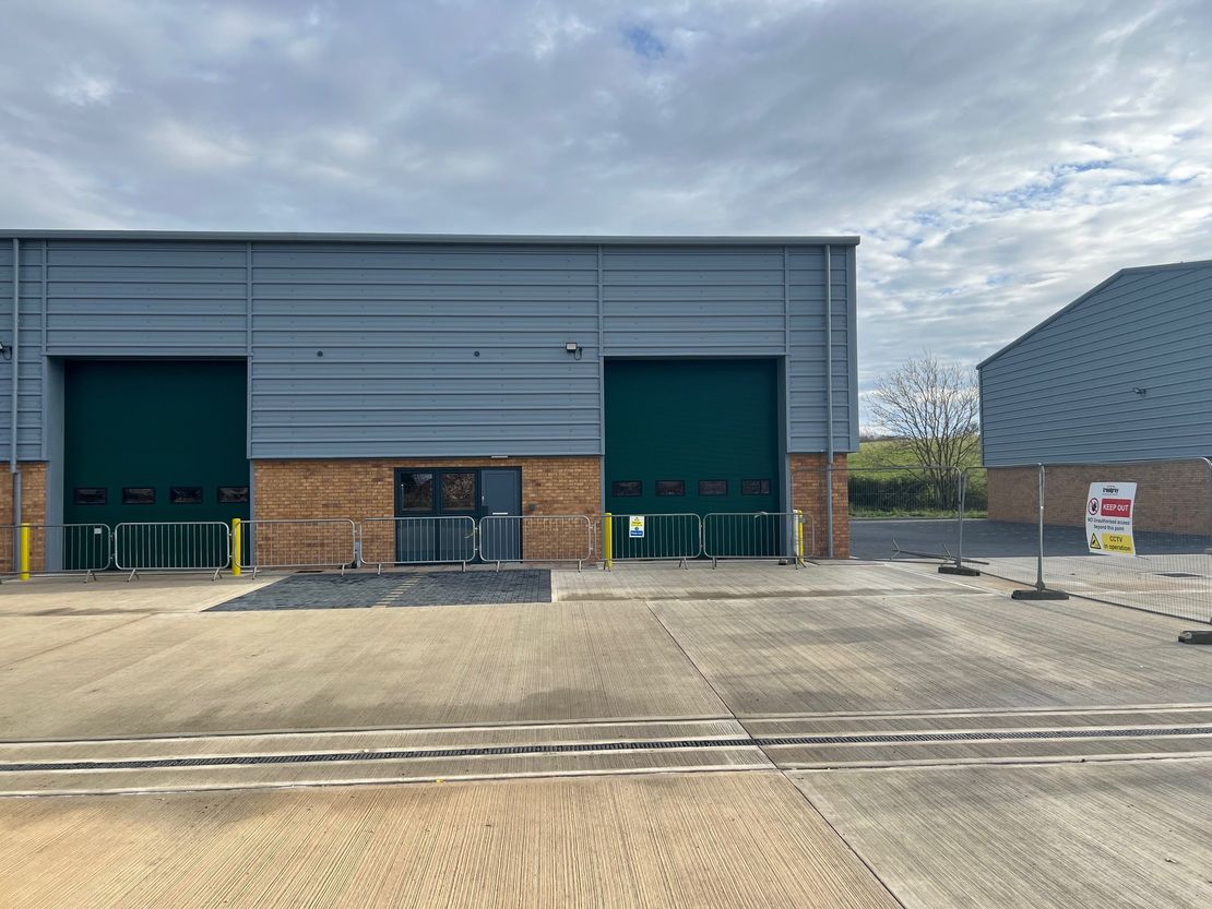 Unit 3 Manor Farm, Barby Lane, Barby, Rugby, Warwickshire, CV23 8TD