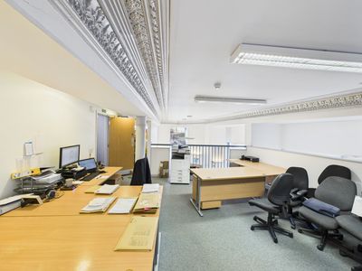 Property Image for 1 Meadowbank Place, Edinburgh, City Of Edinburgh, EH8 7AW
