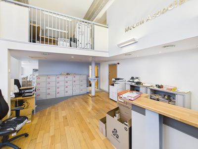 Property Image for 1 Meadowbank Place, Edinburgh, City Of Edinburgh, EH8 7AW
