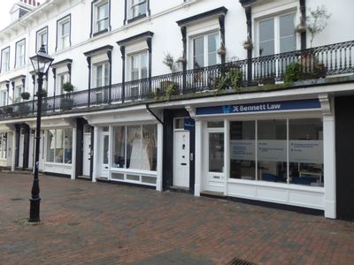 Property Image for 25 The Pantiles, Tunbridge Wells, TN2 5TD