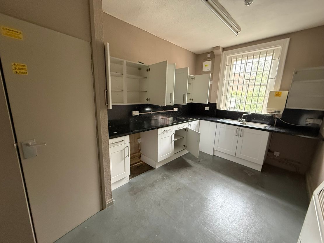 13 The Borough, Hinckley, Leicestershire, LE10 1NL