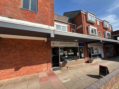 Property Image for 7 Dukes Mill Centre, Broadwater Road, Romsey, Hampshire, SO51 8PJ