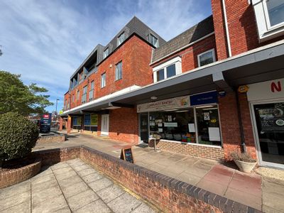 Property Image for 7 Dukes Mill Centre, Broadwater Road, Romsey, Hampshire, SO51 8PJ