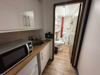 Property Image for Unit 3 City Gateway, High Road, Southampton, Hampshire, SO16 2HA