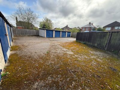 Property Image for Garages At, Roselands Gardens, Southampton, Hampshire, SO17 1QJ