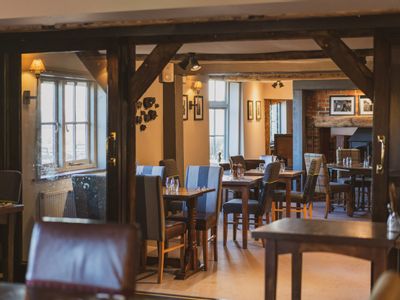 Property Image for Crab & Boar, Wantage Rd, Newbury, RG20 8UE
