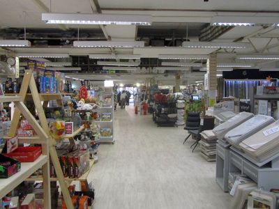 Property Image for Barsleys, 16-20, Commercial Road, Paddock Wood