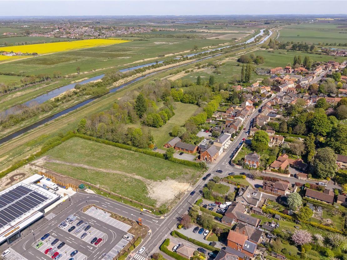 Lincoln Road, Washingborough