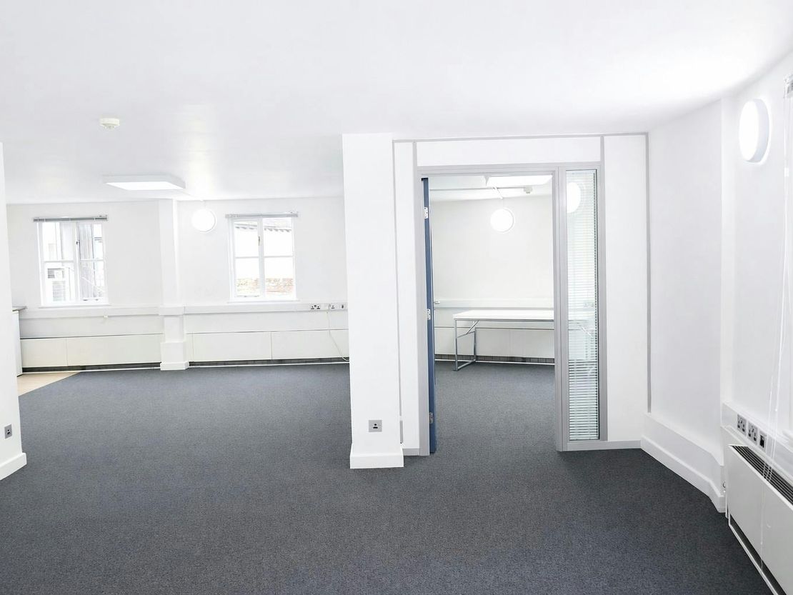 Ground floor, 15 Market Square, Bishop's Stortford, CM23 3UT